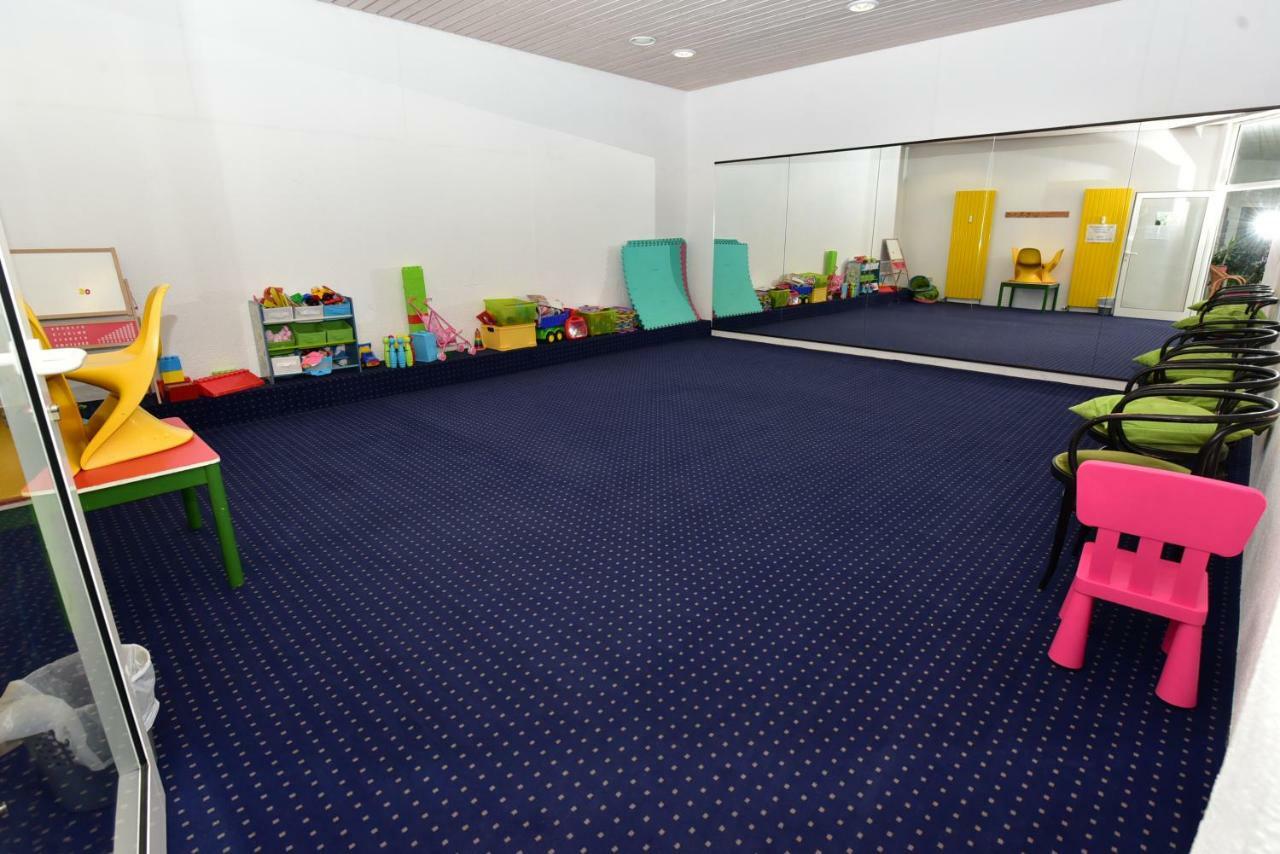 برونلاغ Ferienwohnung "Rodelnde Geiss" Mit Schwimmbad المظهر الخارجي الصورة