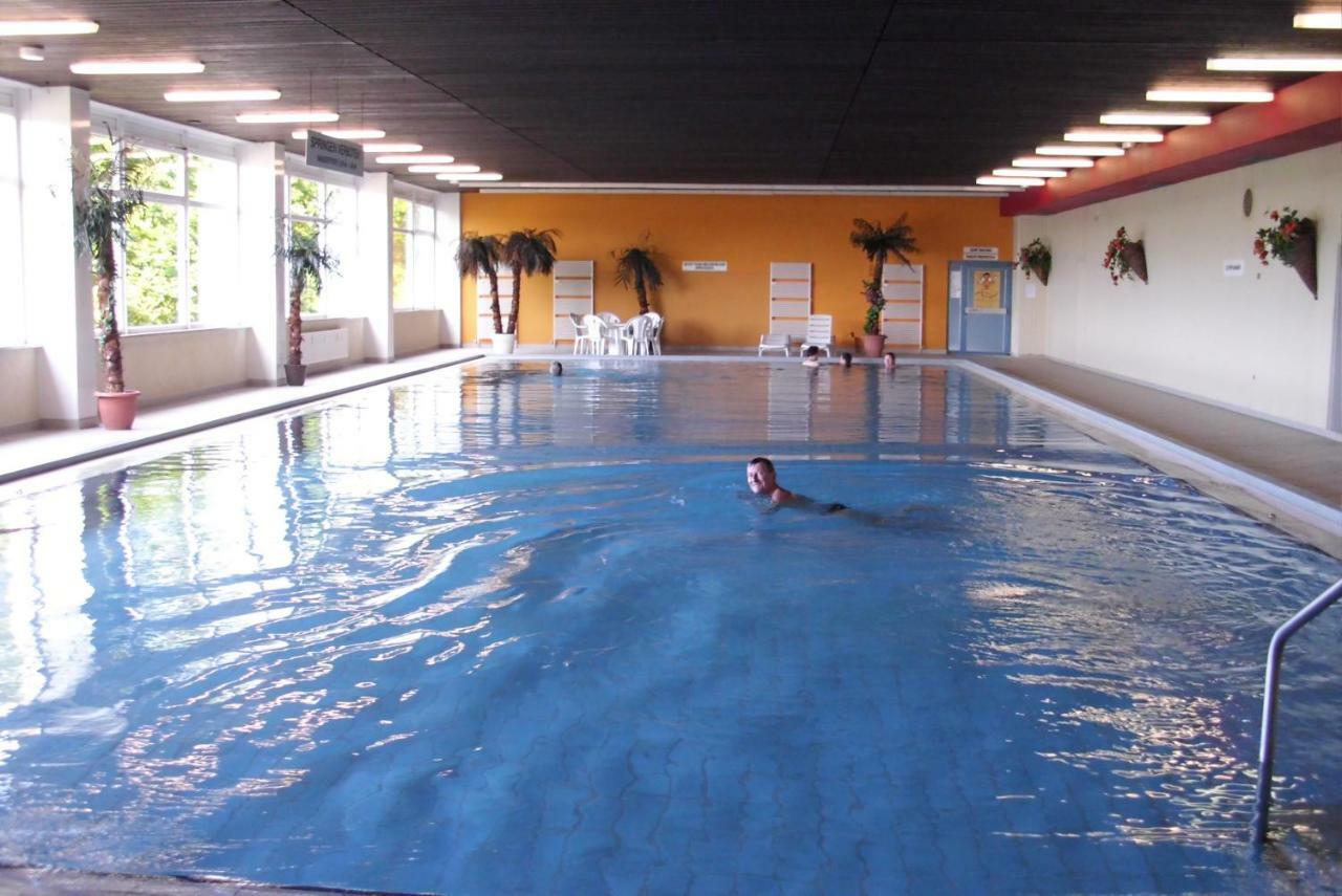 برونلاغ Ferienwohnung "Rodelnde Geiss" Mit Schwimmbad المظهر الخارجي الصورة